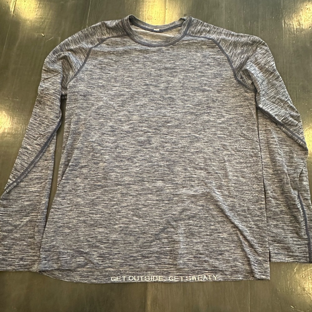 Lululemon metal vent tech long sleeve L